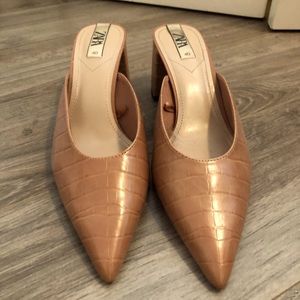 Zara mules/ slides